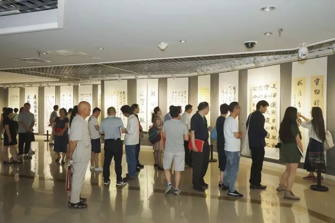 “秦韵徽风”——西安·合肥两市书法交流展在西安亮宝楼开幕(图17) “秦韵徽风”——西安·合肥两市书法交流展在西安亮宝楼开幕(图17)