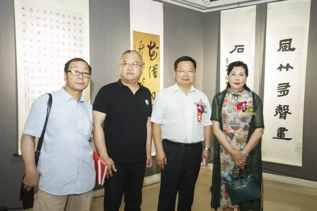 “秦韵徽风”——西安·合肥两市书法交流展在西安亮宝楼开幕(图9) “秦韵徽风”——西安·合肥两市书法交流展在西安亮宝楼开幕(图9)