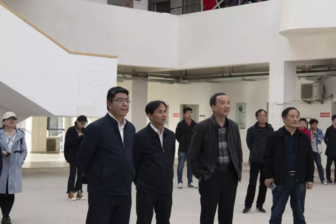 文艺名家进高校——省文联文艺小分队走进安徽理工大学(图3)