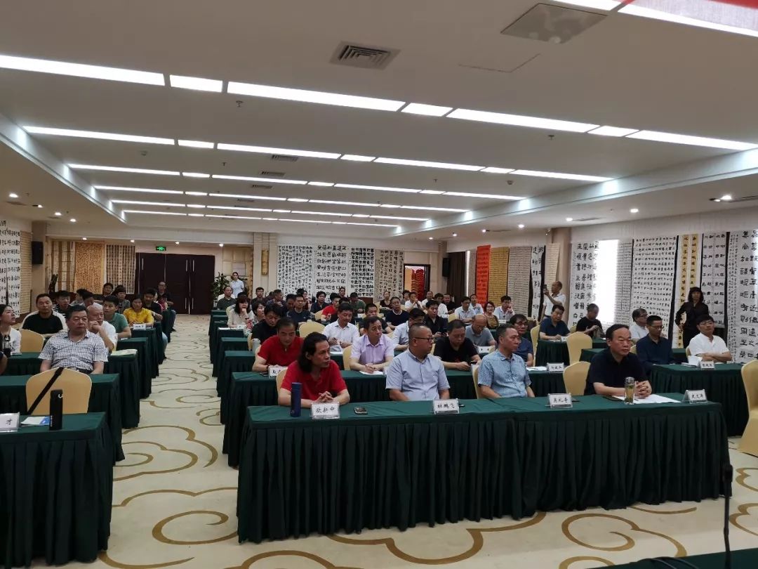 安徽省书协备战十二届国展隶书作品看稿会在合肥举行(图2)