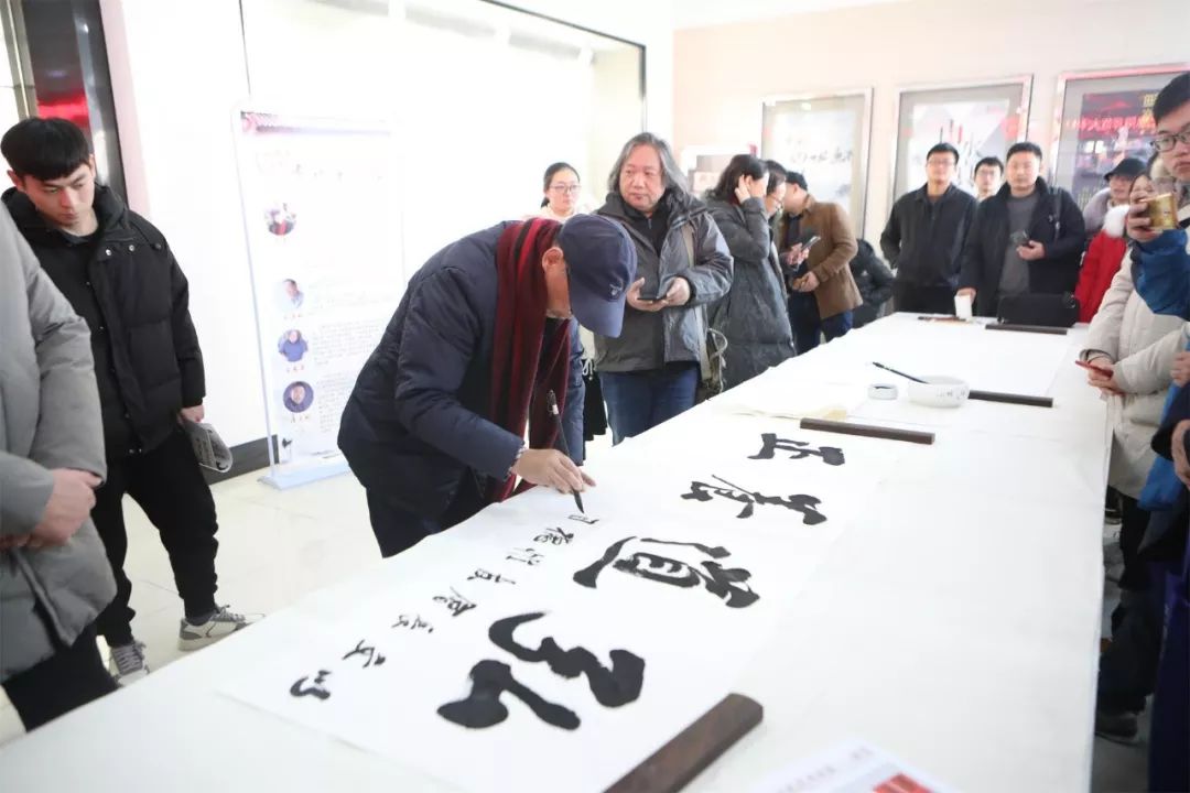 文艺名家进高校--省文联文艺小分队走进阜阳师范大学(图3)