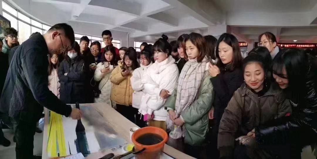 文艺名家进高校--省文联文艺小分队走进阜阳师范大学(图5)