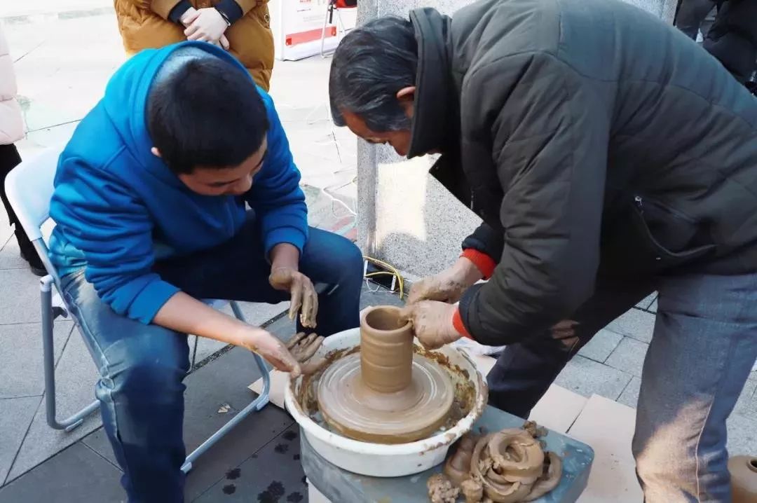 文艺名家进高校--省文联文艺小分队走进阜阳师范大学(图23)