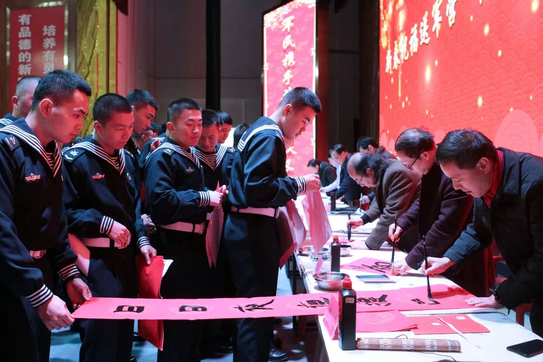 2020年“我们的中国梦”—文化进万家暨送“文化年货”系列活动｜省文联文艺志愿服务书画小分队走进军营(图10)