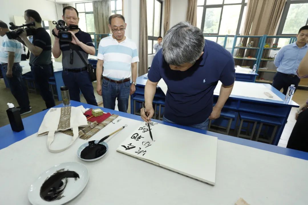 省书协赴滁州市南谯区开展“到人民中去”文艺志愿服务活动(图7)