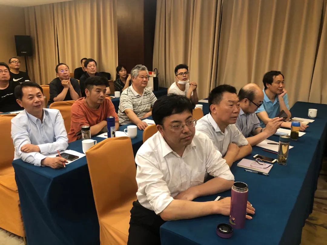 文艺进万家 健康你我他 | 省书协新文艺业态工作委员会在合肥举办书法公益大讲堂(图3)