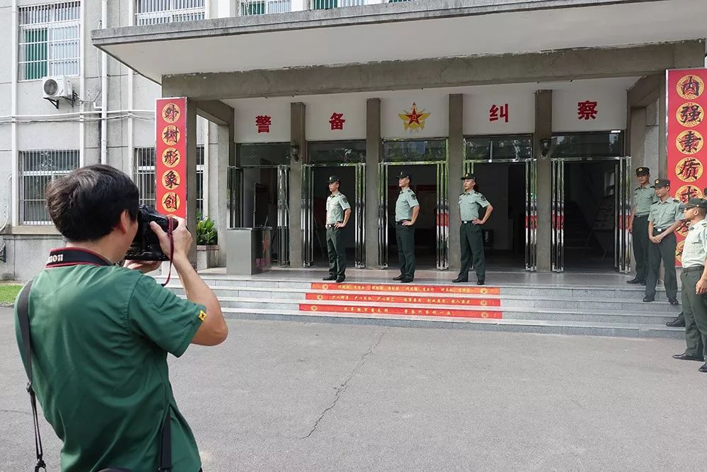 不忘初心跟党走 双拥共建一家亲 ——省文联文艺志愿服务走进省军区军营(图11)