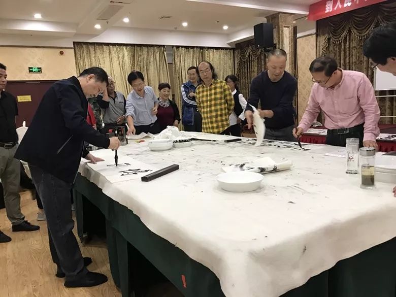 省书协赴太湖开展“到人民中去”——文艺志愿服务培训活动(图9)