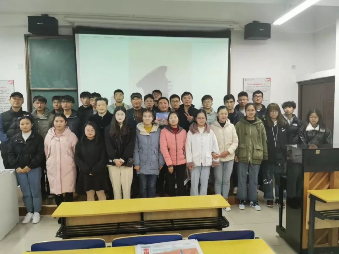 文艺名家进高校--省文联文艺小分队走进池州学院(图16)