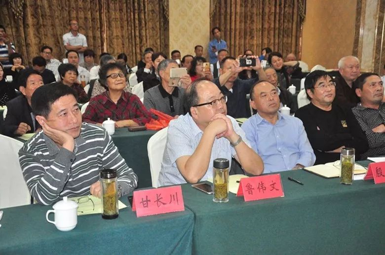 省书协赴太湖开展“到人民中去”——文艺志愿服务培训活动(图2)