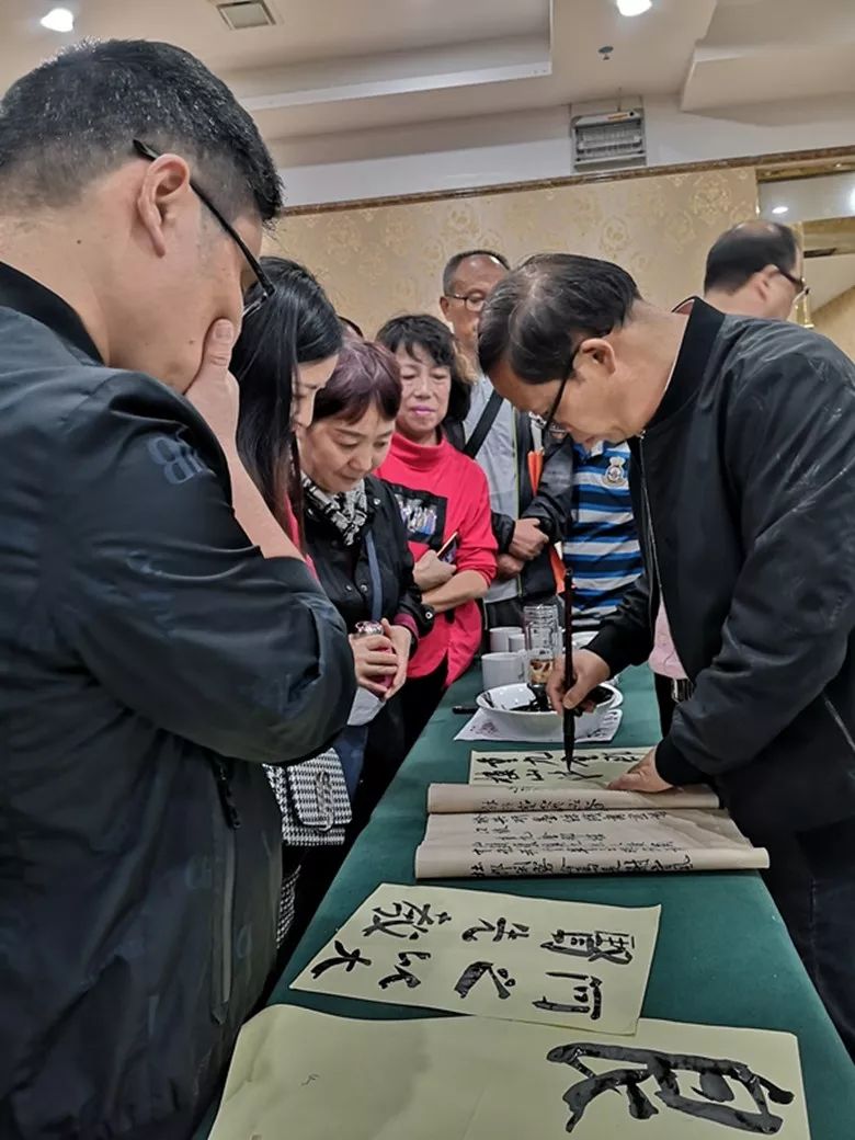 省书协赴太湖开展“到人民中去”——文艺志愿服务培训活动(图7)