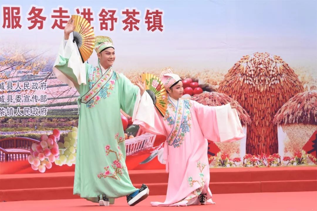 到人民中去！ | 省文联文艺志愿服务活动走进舒茶(图9)