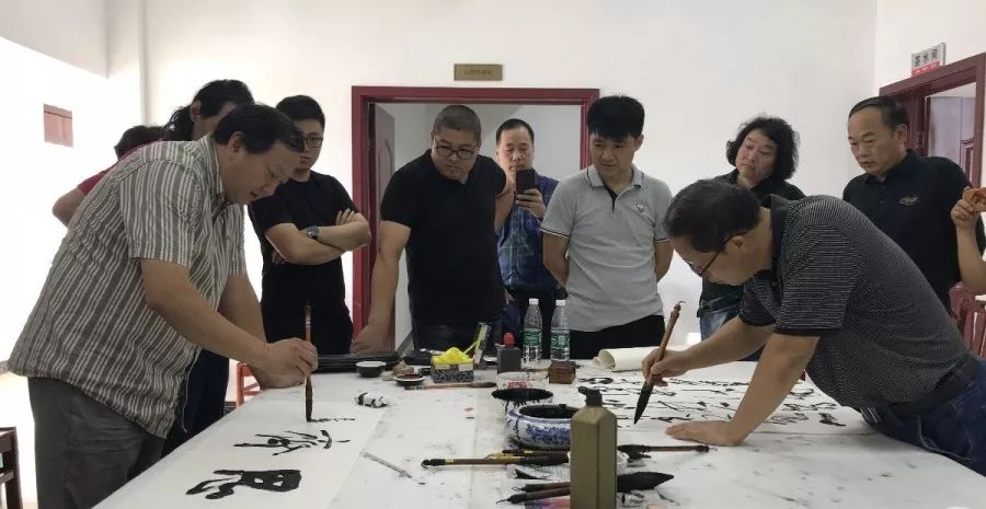 省书协赴太和县旧县镇大张村开展文艺志愿服务活动​(图1)