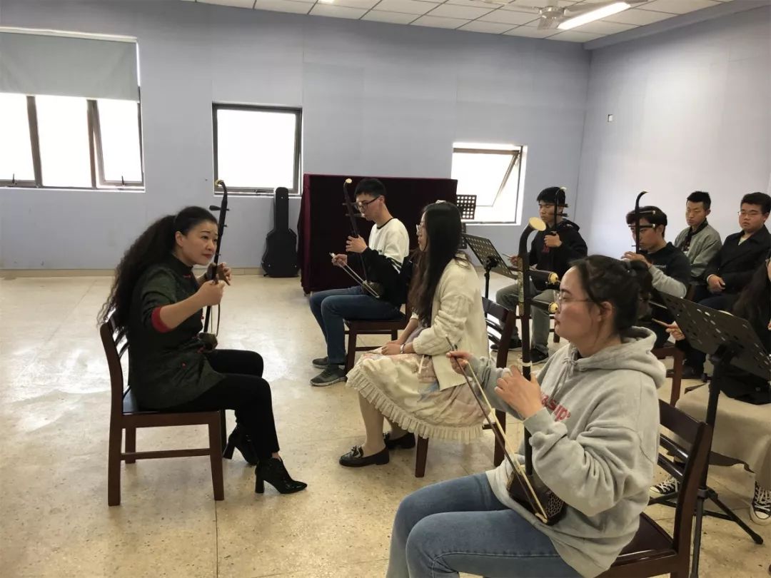 微信图片_20191117142818.jpg 文艺名家进高校——省文联文艺小分队走进安徽理工大学(图20)