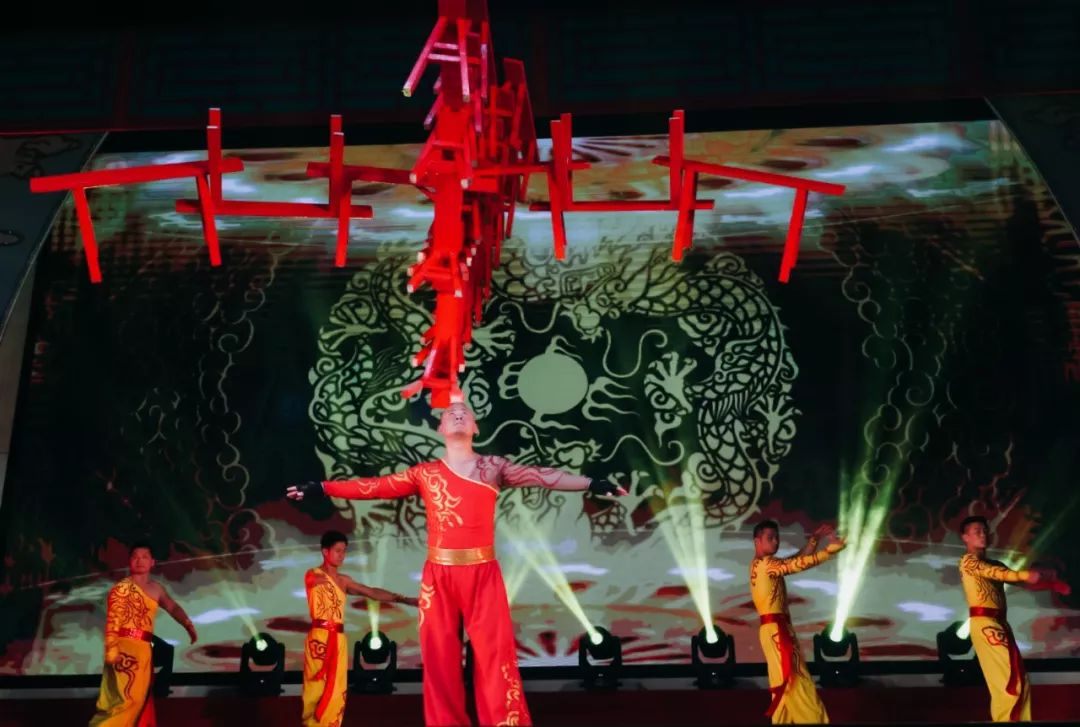 文艺名家进高校--省文联文艺小分队走进池州学院(图35) 文艺名家进高校--省文联文艺小分队走进池州学院(图35)