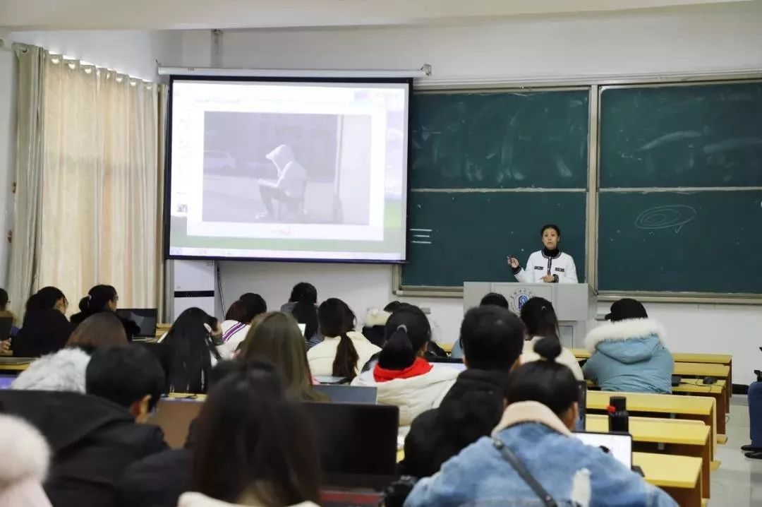 文艺名家进高校--省文联文艺小分队走进阜阳师范大学(图9)