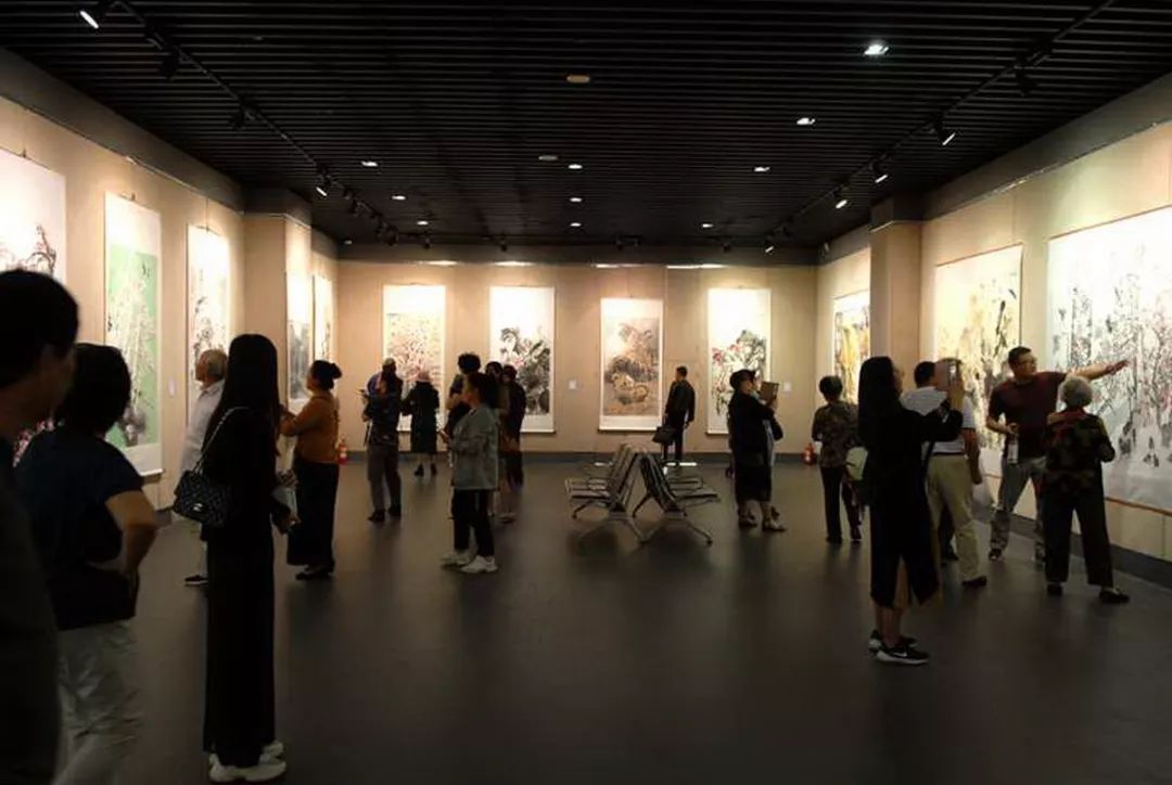 “光阴织梦绘华章——滁州市庆祝新中国成立70周年摄影书画作品展”开幕(图5)