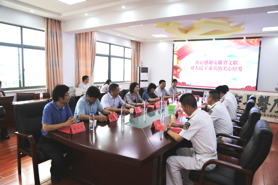 “八一”前夕省文联文艺志愿服务小分队赴肥东慰问驻地部队(图6)