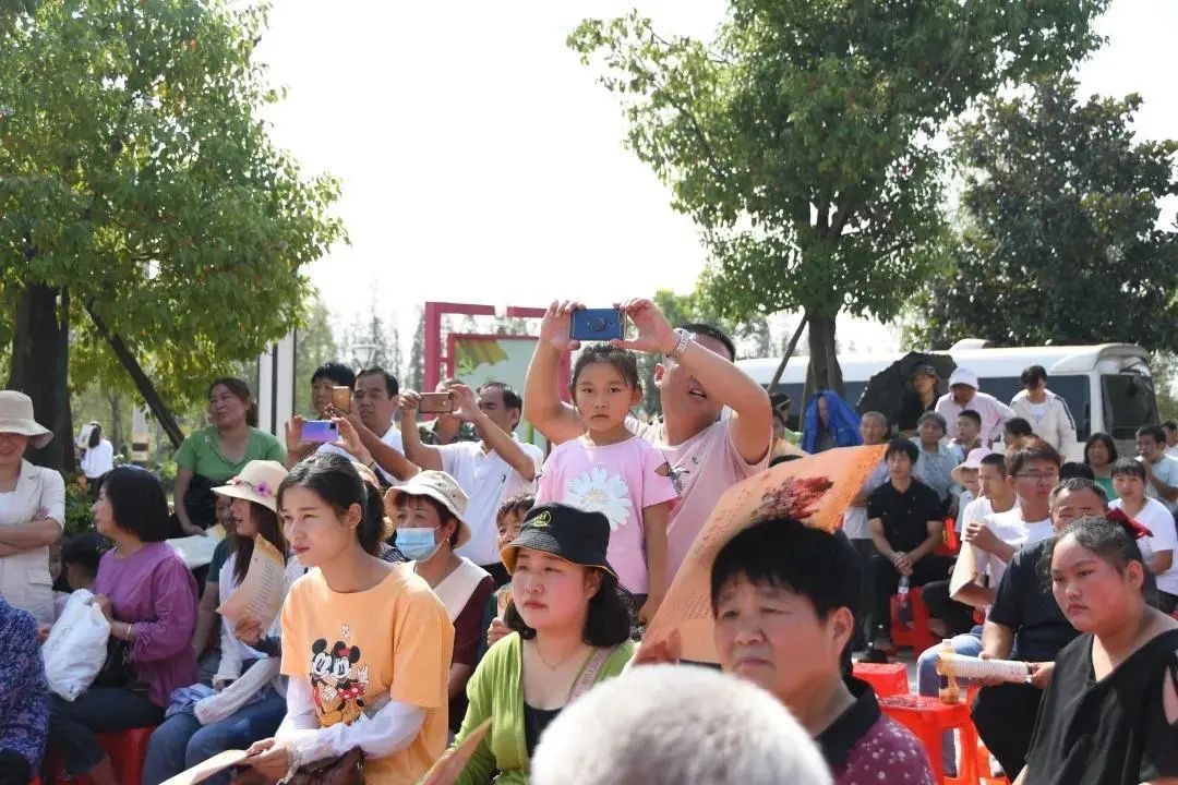 艺路同心丨“庆丰收 迎小康 —— 到人民中去” 省文联文艺志愿服务活动走进临泉杨桥(图17)