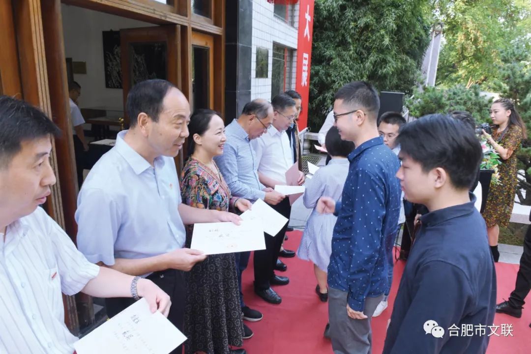 “合肥首届楷书大展”在亚明艺术馆开幕(图9) “合肥首届楷书大展”在亚明艺术馆开幕(图9)