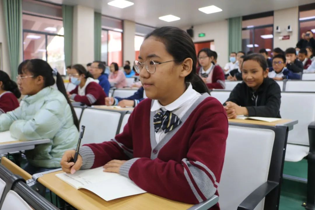 传承弘扬中华优秀传统文化 | 古文字书法篆刻创作与传播活动走进合肥市第三十五中学西藏班(图4)