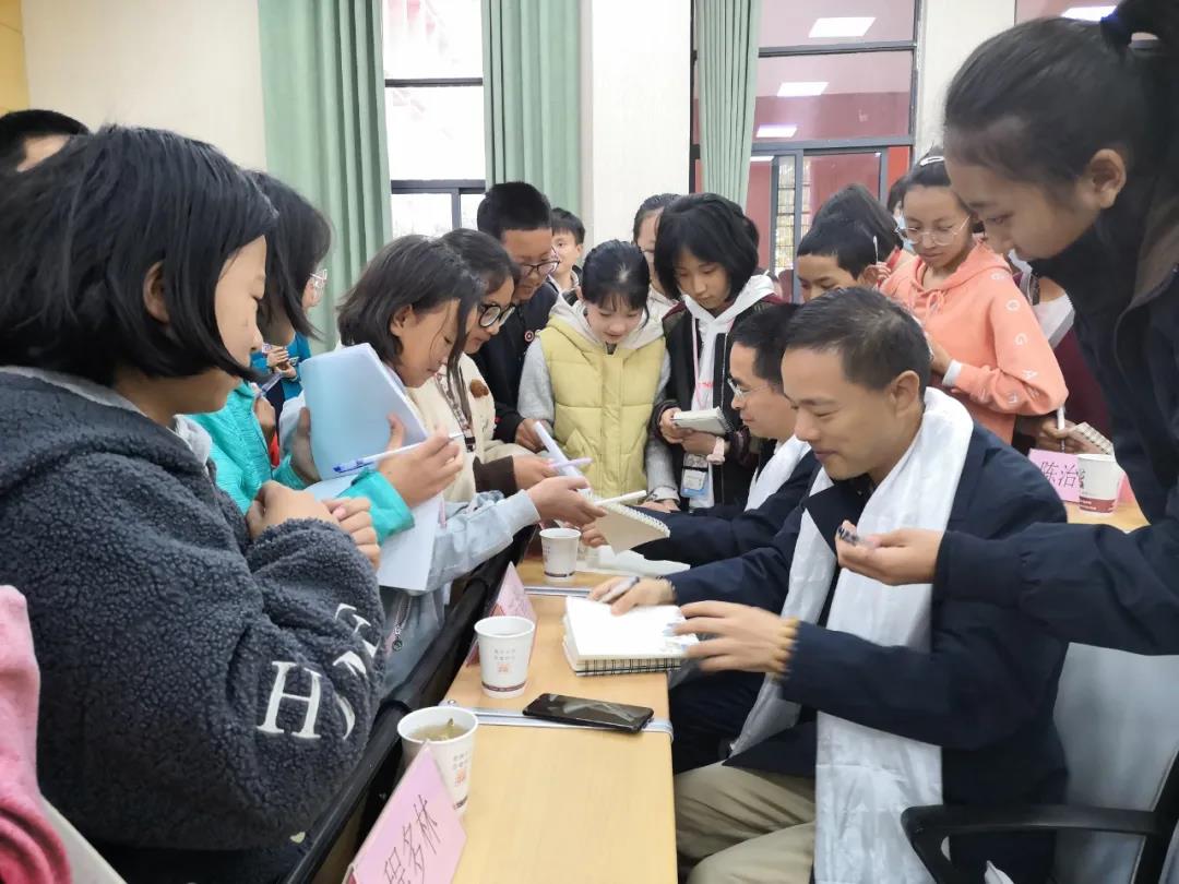 传承弘扬中华优秀传统文化 | 古文字书法篆刻创作与传播活动走进合肥市第三十五中学西藏班(图9)