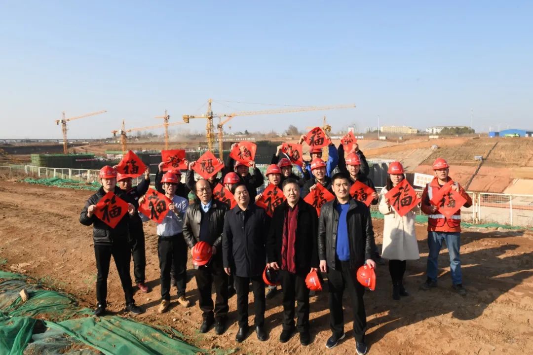 送文化年货|安徽省文联书法小分队走进引江济淮建设工地(图8) 图片