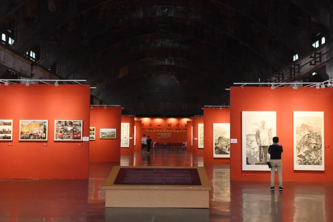 “红色大别山  辉煌鄂豫皖”三省书法美术摄影作品邀请展在合肥开幕(图16)