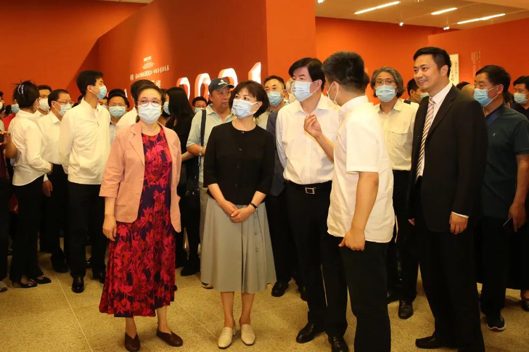 以党史感悟初心，以笔墨渲染时代 ——“伟业：庆祝中国共产党成立100周年书法大展”在北京开幕(图13)