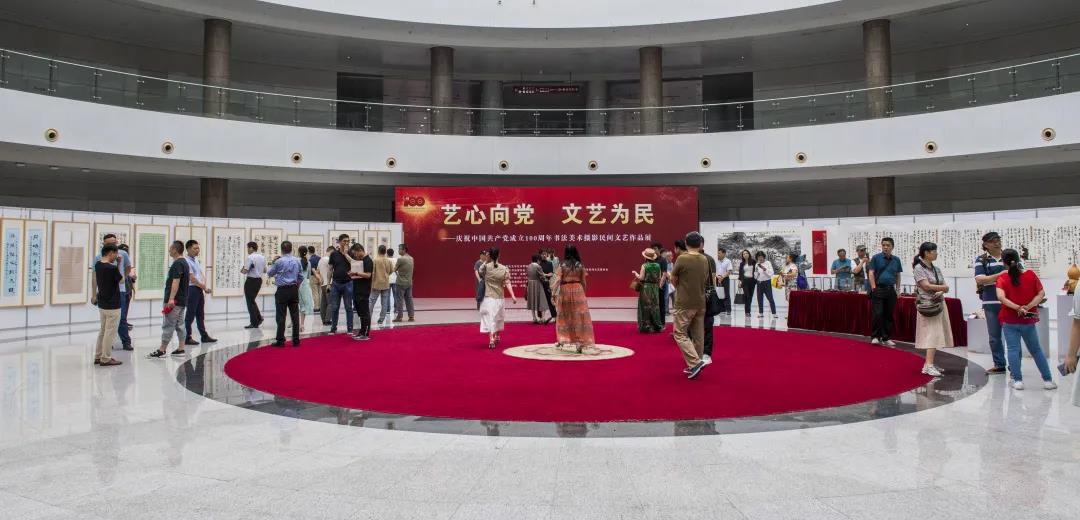 “艺心向党•文艺为民”｜庆祝中国共产党成立100周年书法美术摄影民间文艺作品展在合肥举办(图7)