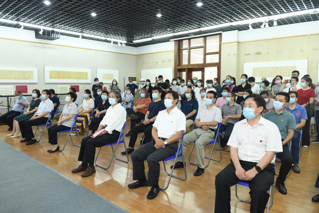 “初心如磐向未来”——安徽省百名书家书写红色家书红色诗词作品展在合肥开幕(图5)