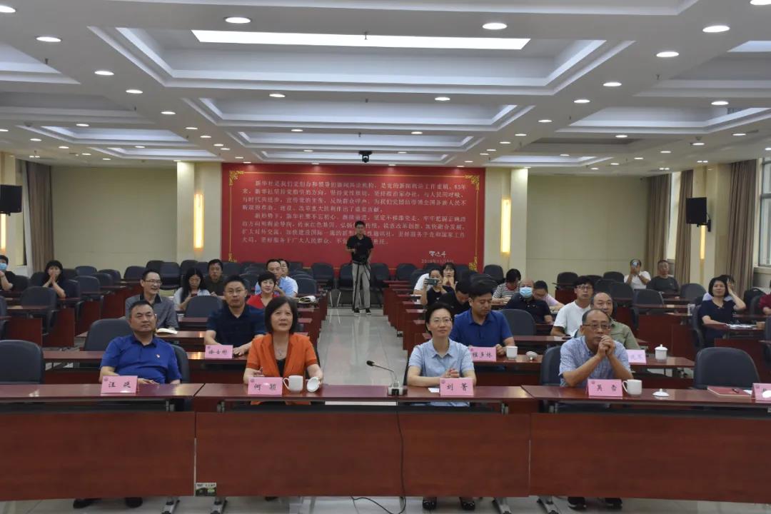 安徽省文联文艺志愿服务联系点落户新华社安徽分社(图3) 安徽省文联文艺志愿服务联系点落户新华社安徽分社(图3)