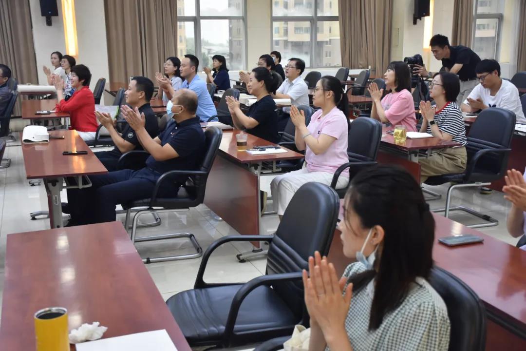 安徽省文联文艺志愿服务联系点落户新华社安徽分社(图10) 安徽省文联文艺志愿服务联系点落户新华社安徽分社(图10)