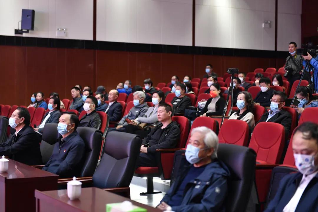 “庆祝建党一百周年 百家艺术档案展览” 在合肥开幕(图8) “庆祝建党一百周年 百家艺术档案展览” 在合肥开幕(图8)