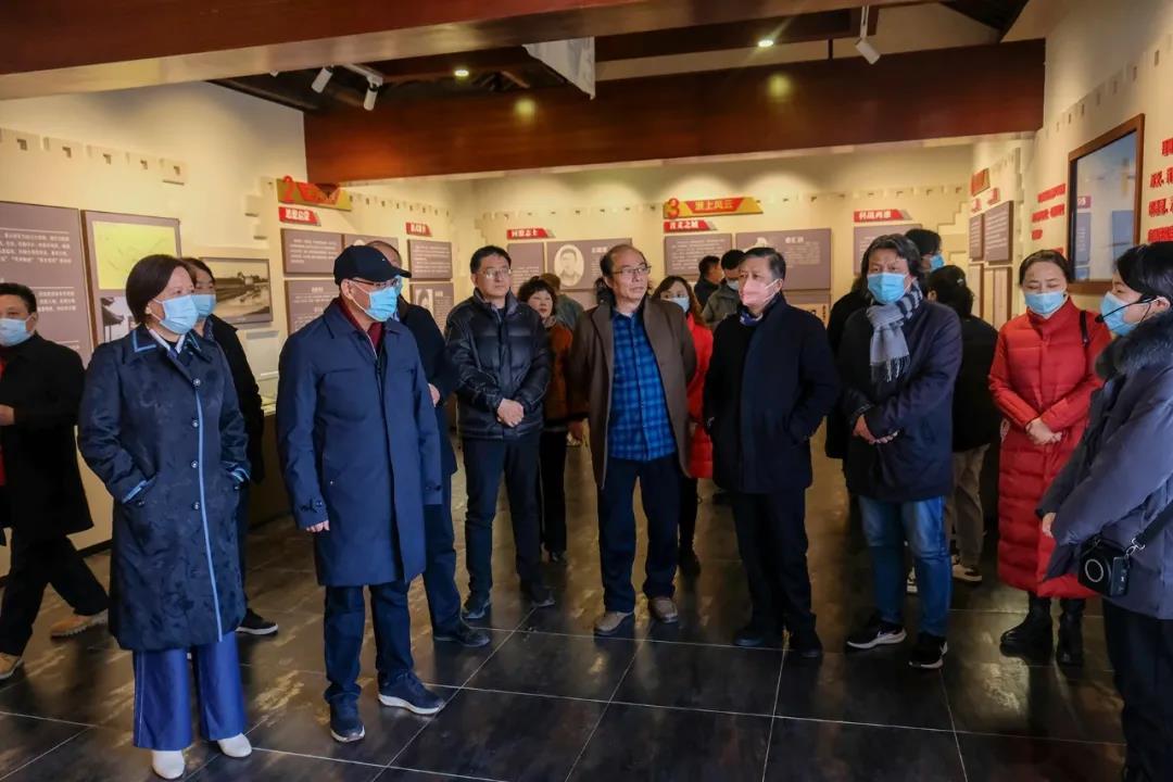 学习贯彻习近平总书记在中国文联十一大、中国作协十大开幕式上重要讲话精神 | 省书协主题实践活动走进寿县小甸镇(图2)